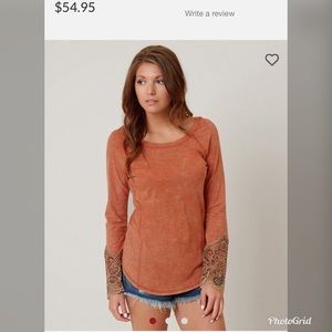 Gimmicks linen blend top  from Buckle